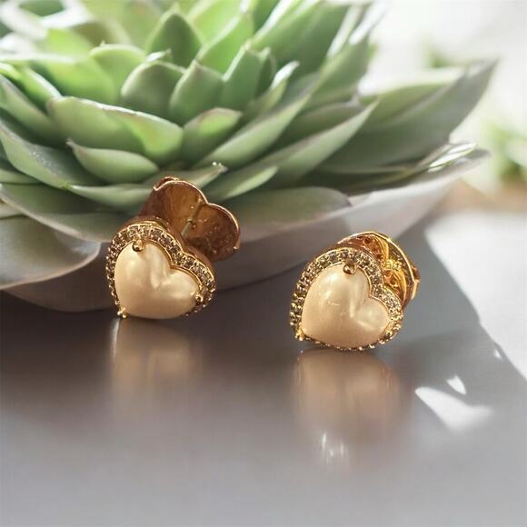 Kate Spade My Love Pavé Heart Studs Gold Plated and Pearl Tone - Picture 1 of 2